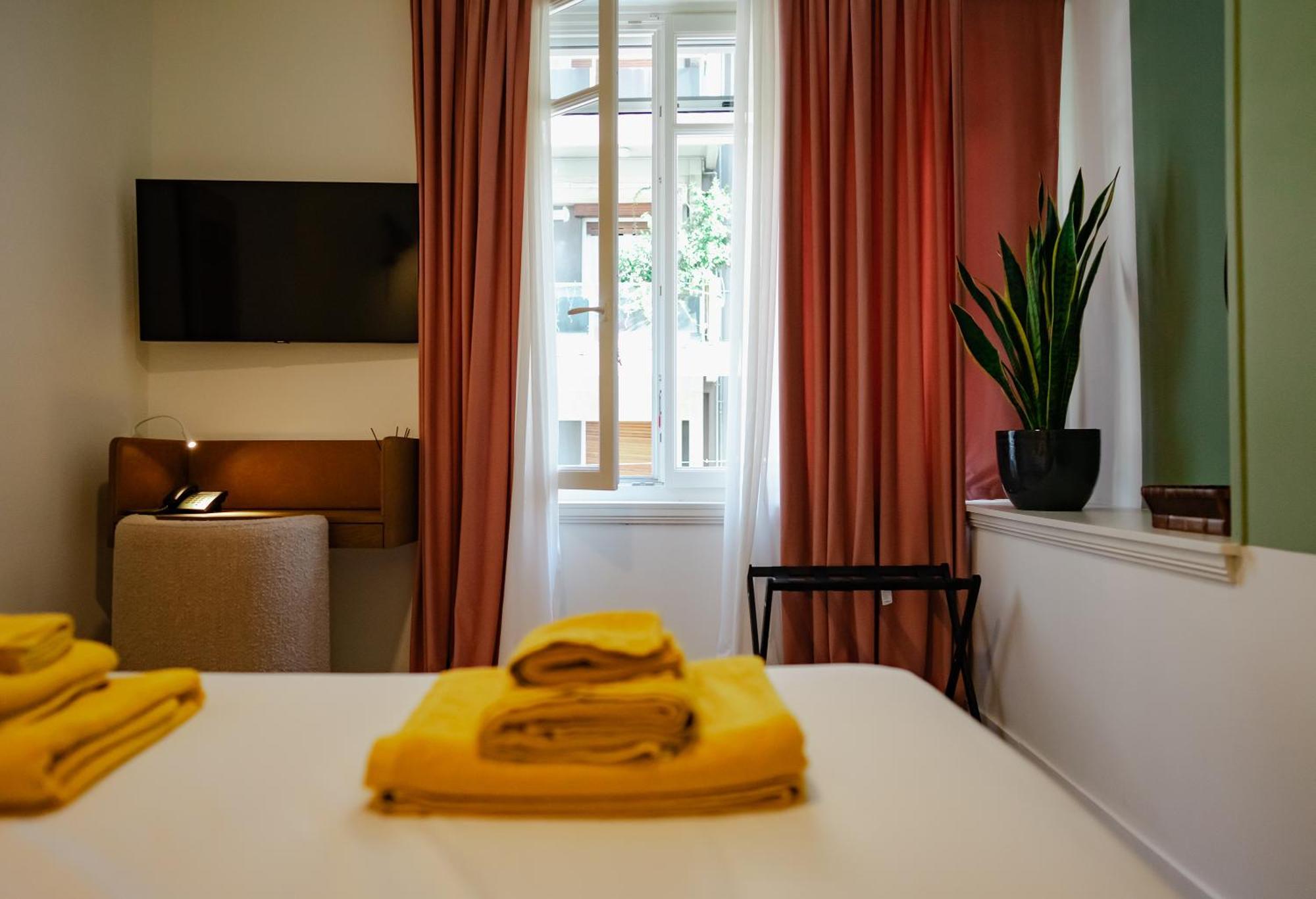 Bugan-Villa Aten Exteriör bild