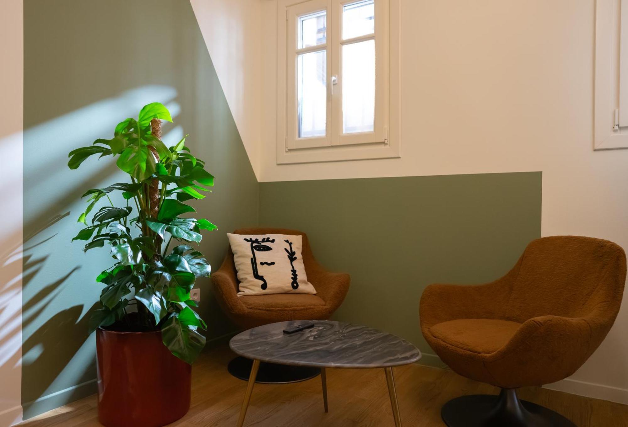 Bugan-Villa Aten Exteriör bild
